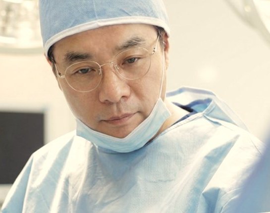 남성 여유증 수술 (Male Gynecomastia Correction) 안내 이미지 - 강남 서울 셀이즈랩의원